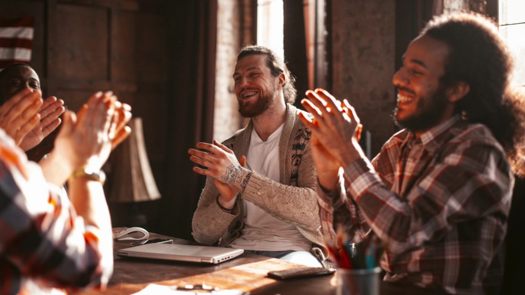 Construisez un réseau de personnes qui vous soutiennent et vous encouragent.